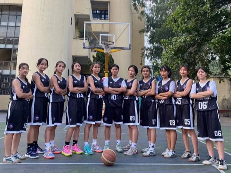 quần áo thể thao thiết kế MAKAN