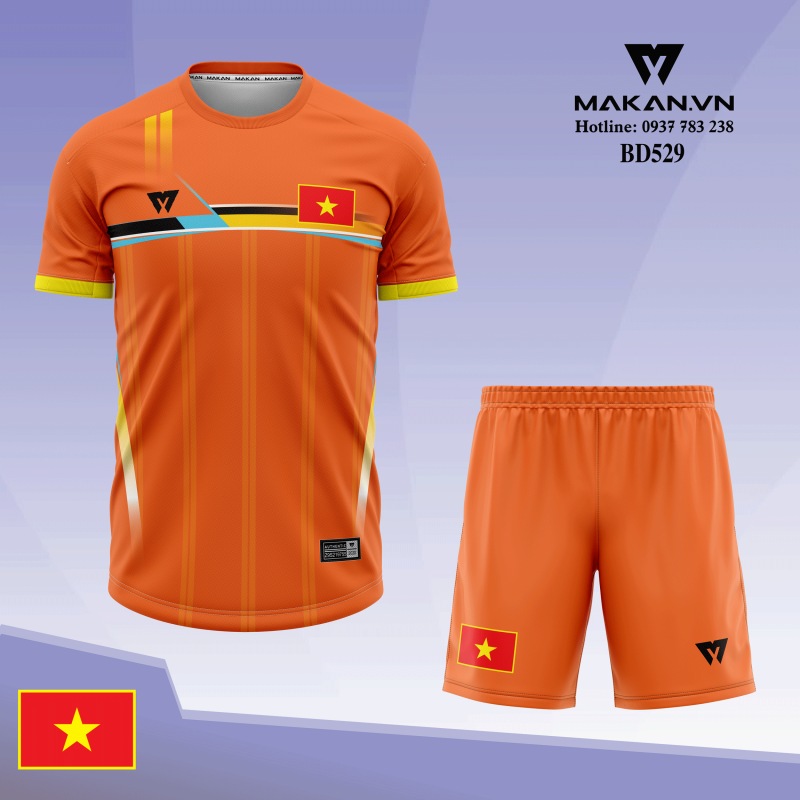 Áo bóng đá màu cam của đội tuyển Việt Nam