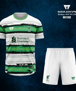 Áo bóng đá màu xanh nõn chuối của câu lạc bộ Liverpool BD1202